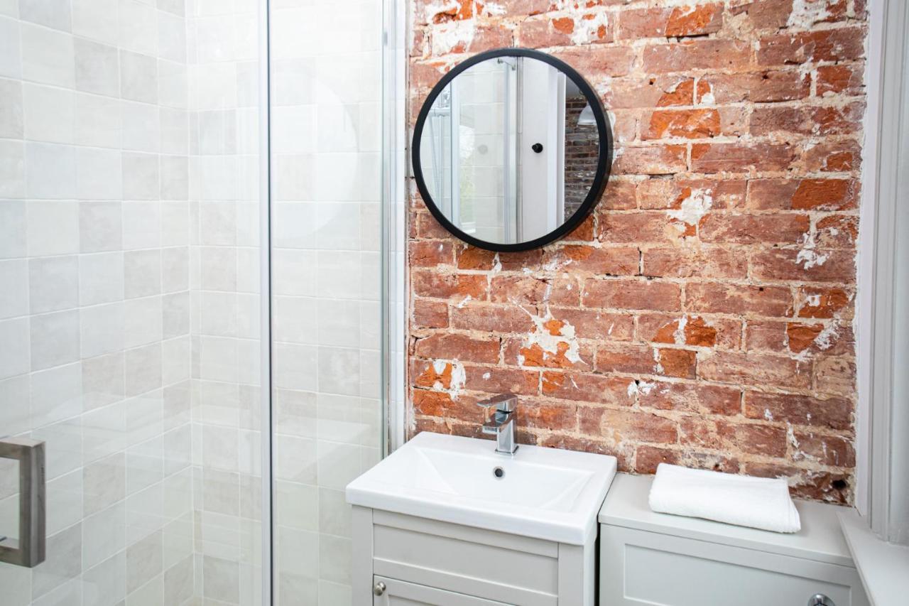 Settle Southampton - Stylish Self Check-In Rooms & Self Catering Suites Екстер'єр фото