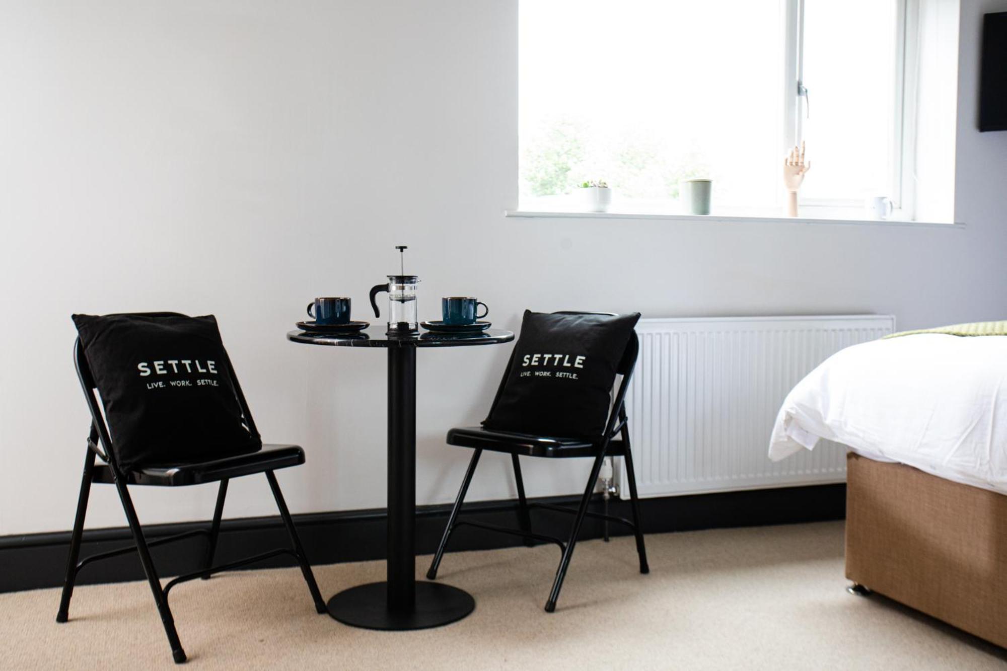Settle Southampton - Stylish Self Check-In Rooms & Self Catering Suites Екстер'єр фото